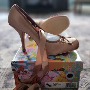 Jeffrey Campbell NYMPHA Size 7.5
